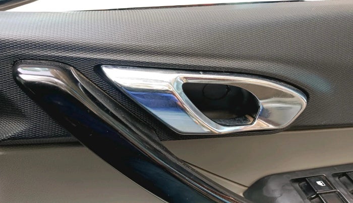 2018 Tata Tiago XZ PETROL, Petrol, Manual, 70,000 km, interior