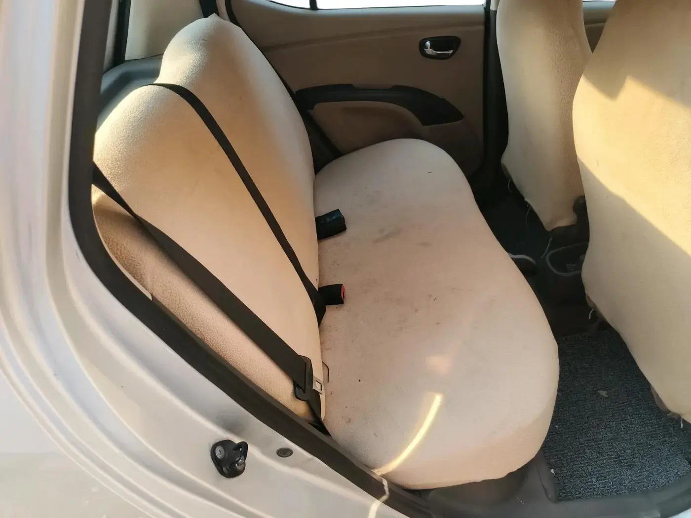 2014 Hyundai i10 SPORTZ 1.2, Petrol, Manual, 59,858 km, interior