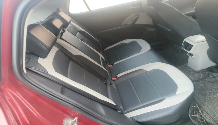 2021 Volkswagen TAIGUN TOPLINE 1.0 TSI MT, Petrol, Manual, 51,576 km, interior