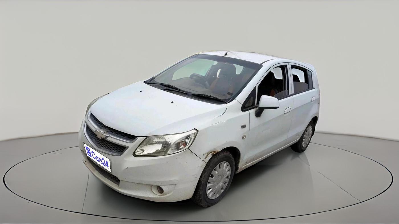 2012 Chevrolet Sail UVA 1.2 LS ABS, Petrol, Manual, 76,170 km, exterior