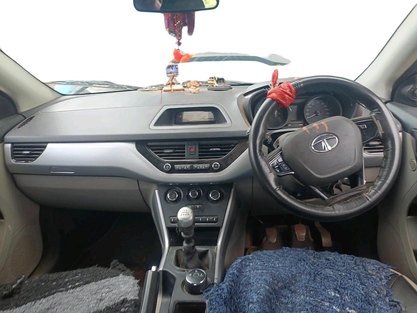 2019 Tata NEXON XM PETROL, Petrol, Manual, 98,334 km, interior