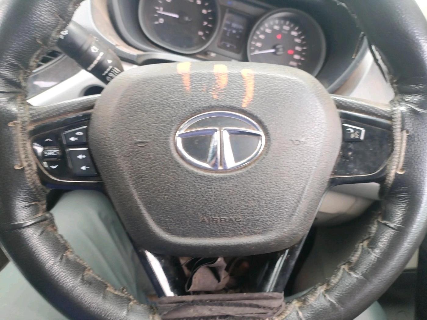 2019 Tata NEXON XM PETROL, Petrol, Manual, 98,334 km, interior