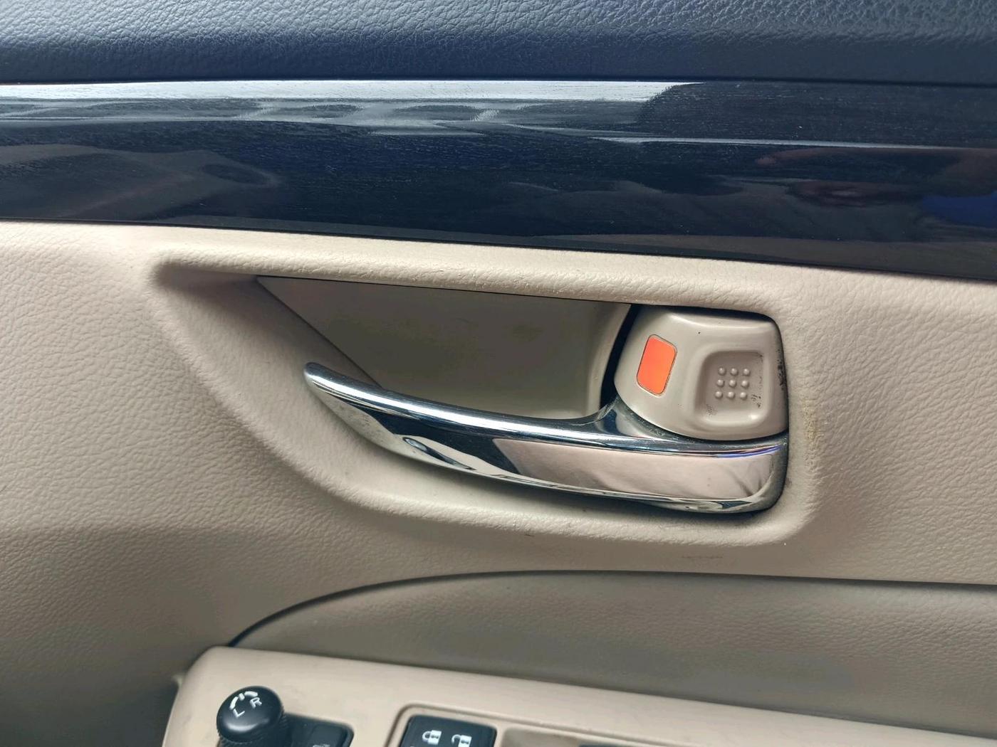 2015 Maruti Ciaz ZXI, Petrol, Manual, 27,730 km, interior