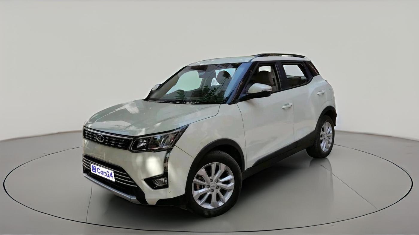 2020 Mahindra XUV300 W8 1.5 DIESEL, Diesel, Manual, 56,377 km, exterior