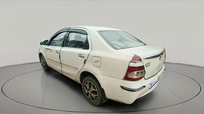 2015 Toyota Etios VX-D, Diesel, Manual, 56,959 km, exterior