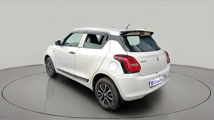 2021 Maruti Swift LXI, Petrol, Manual, 62,711 km, exterior