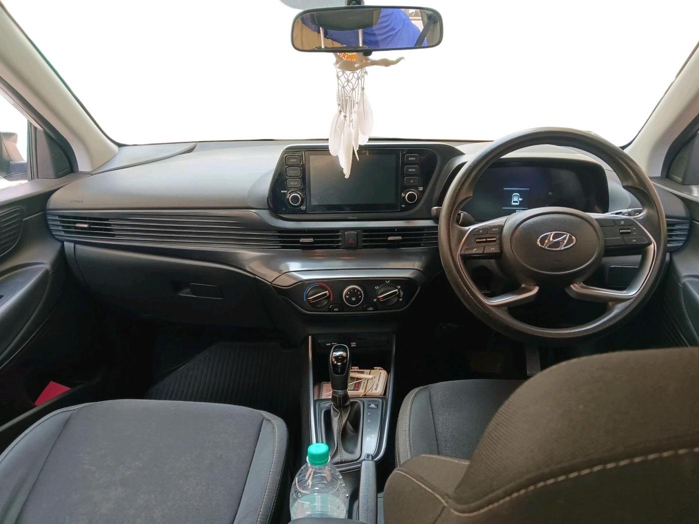 2022 Hyundai NEW I20 Sportz 1.2 IVT, Petrol, Automatic, 25,724 km, interior
