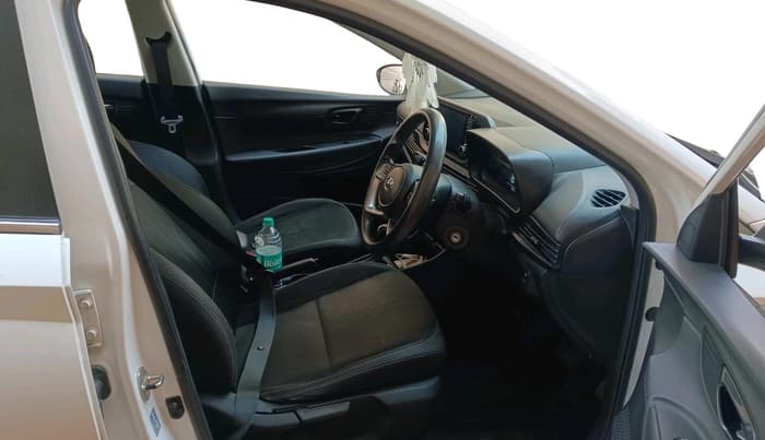 2022 Hyundai NEW I20 Sportz 1.2 IVT, Petrol, Automatic, 25,724 km, interior