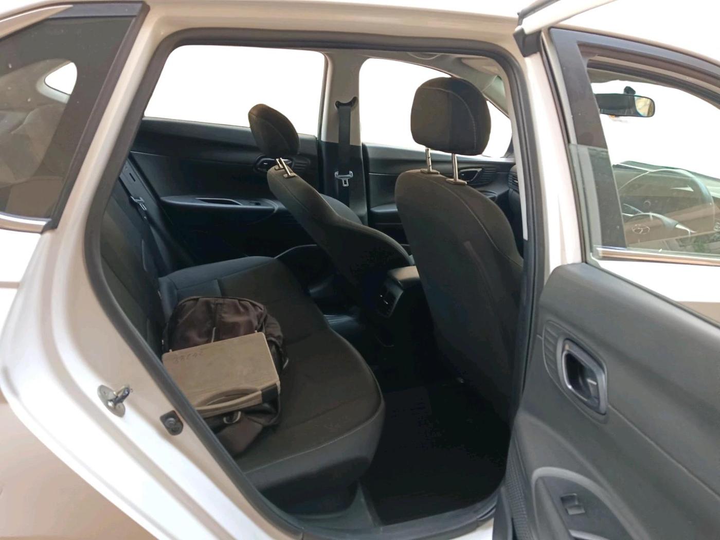 2022 Hyundai NEW I20 Sportz 1.2 IVT, Petrol, Automatic, 25,724 km, interior