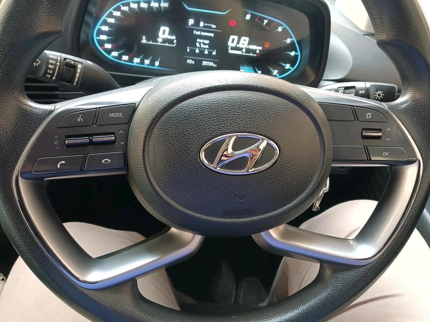2022 Hyundai NEW I20 Sportz 1.2 IVT, Petrol, Automatic, 25,724 km, interior