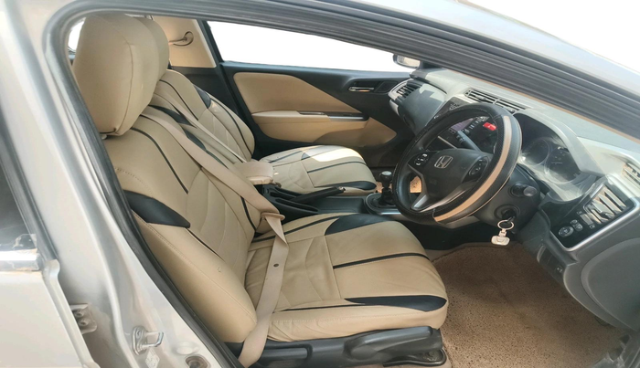 2014 Honda City 1.5L I-DTEC V, Diesel, Manual, 91,548 km, interior