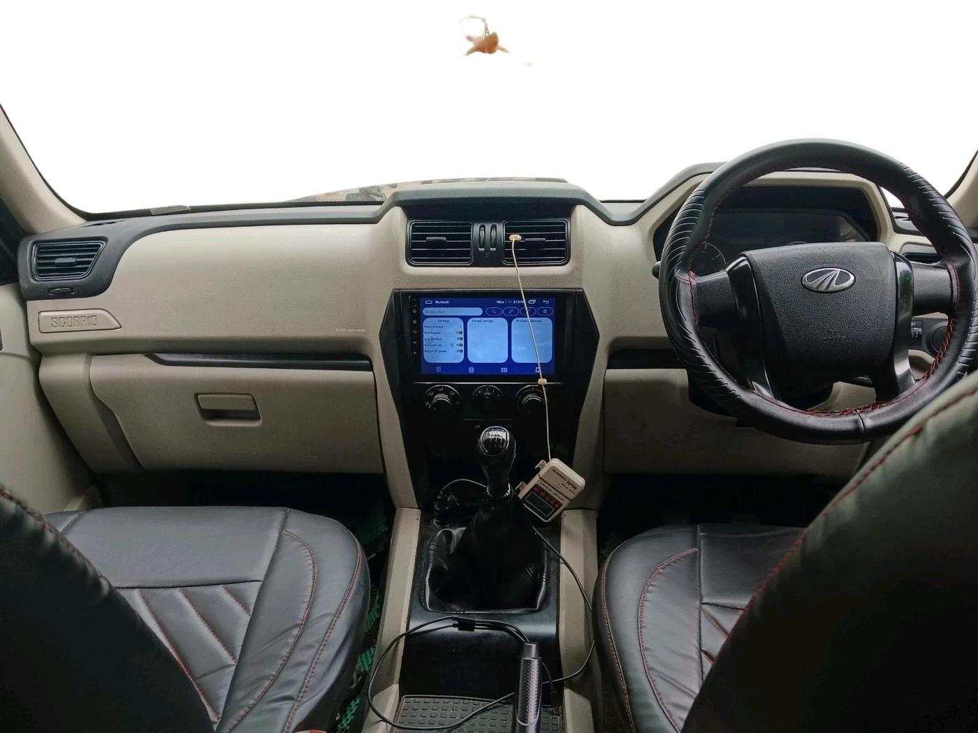 2021 Mahindra Scorpio S5, Diesel, Manual, 48,365 km, interior