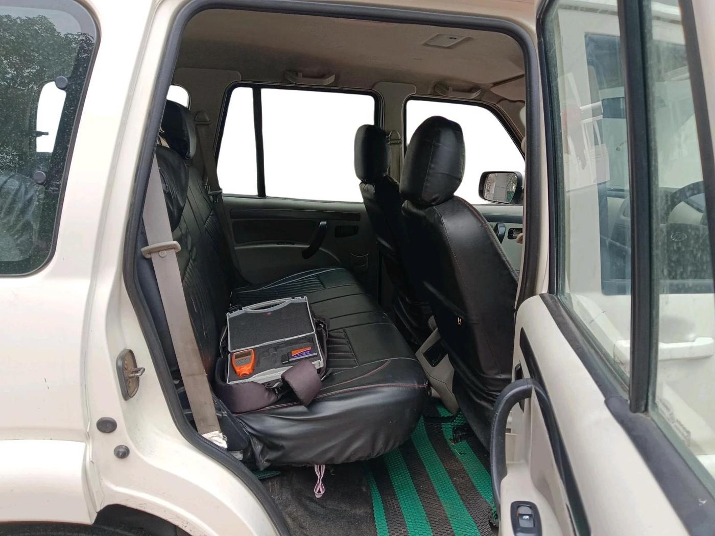 2021 Mahindra Scorpio S5, Diesel, Manual, 48,365 km, interior