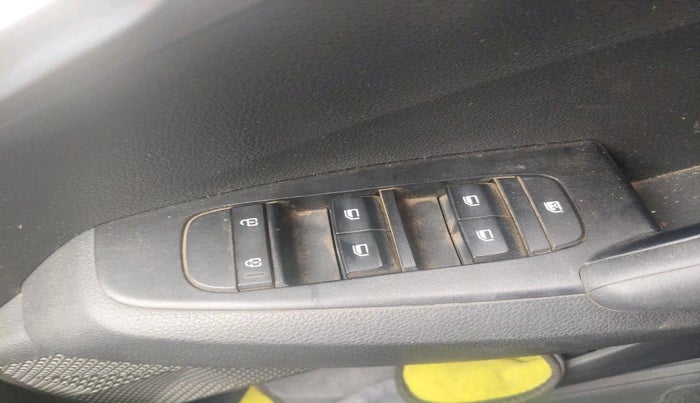 2023 KIA SELTOS HTE 1.5D IMT, Diesel, Manual, 21,561 km, interior