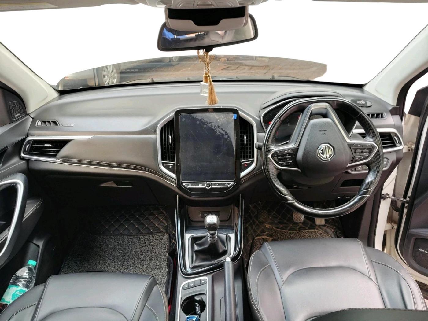 2019 MG HECTOR SHARP HYBRID 1.5 PETROL, Petrol, Manual, 86,562 km, interior