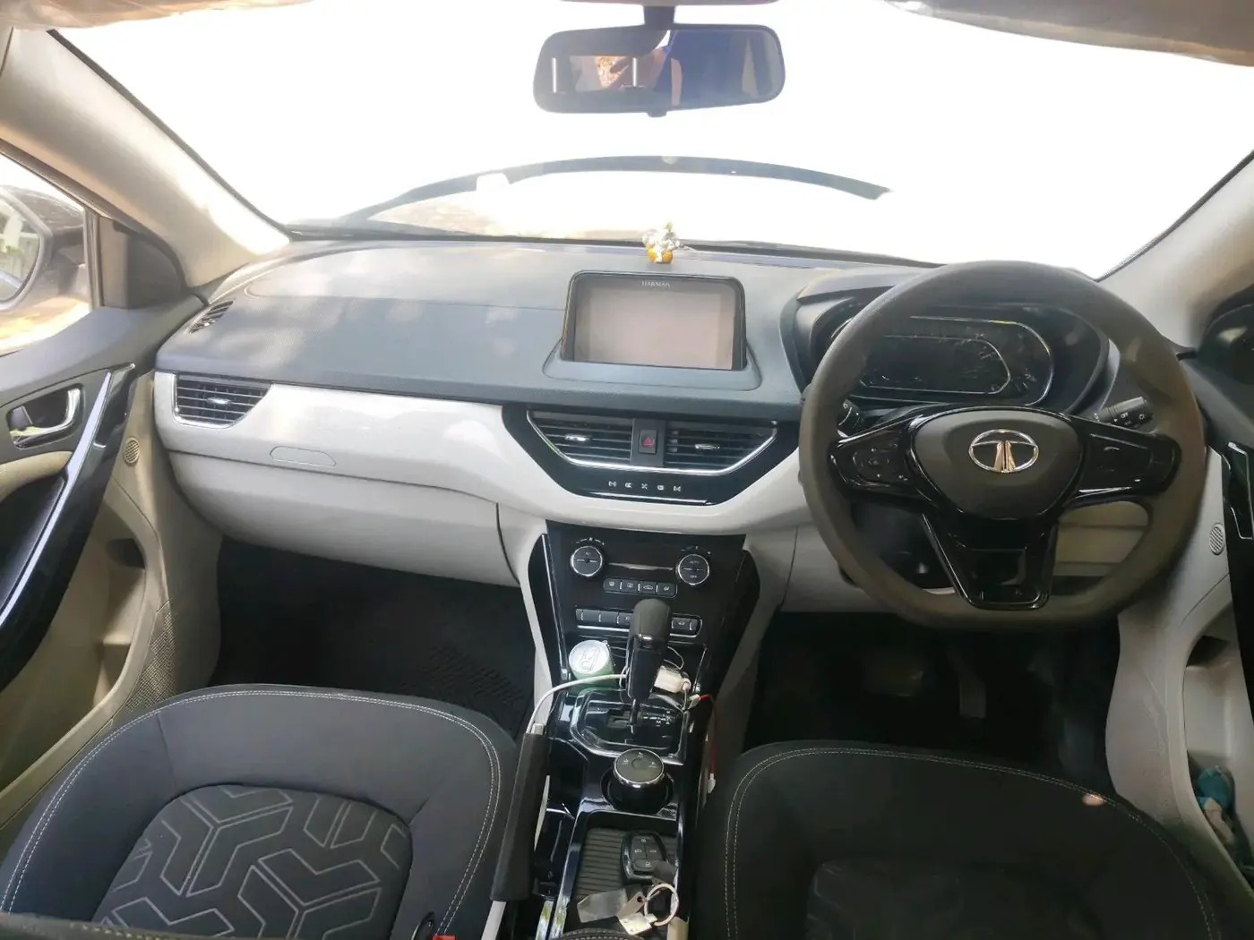 2023 Tata NEXON XZA PLUS PETROL, Petrol, Automatic, 16,266 km, interior