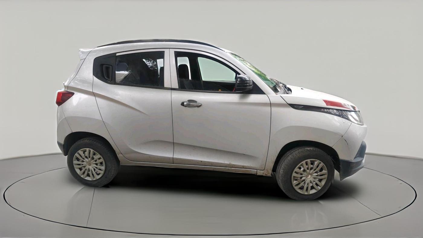 2017 Mahindra Kuv100 K2 6 STR, Petrol, Manual, 20,083 km, exterior