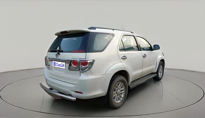 2013 Toyota Fortuner 3.0 4X4 MT, Diesel, Manual, 1,40,584 km, exterior