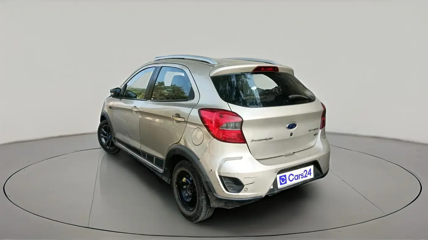 2018 Ford FREESTYLE TITANIUM 1.5 DIESEL, Diesel, Manual, 1,81,971 km, exterior