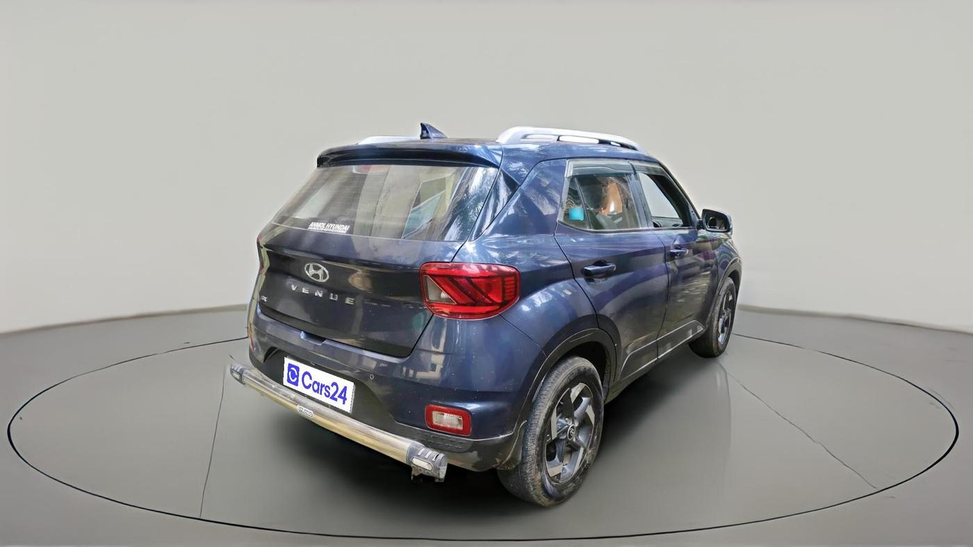 2020 Hyundai VENUE SX 1.5 CRDI, Diesel, Manual, 1,46,220 km, exterior