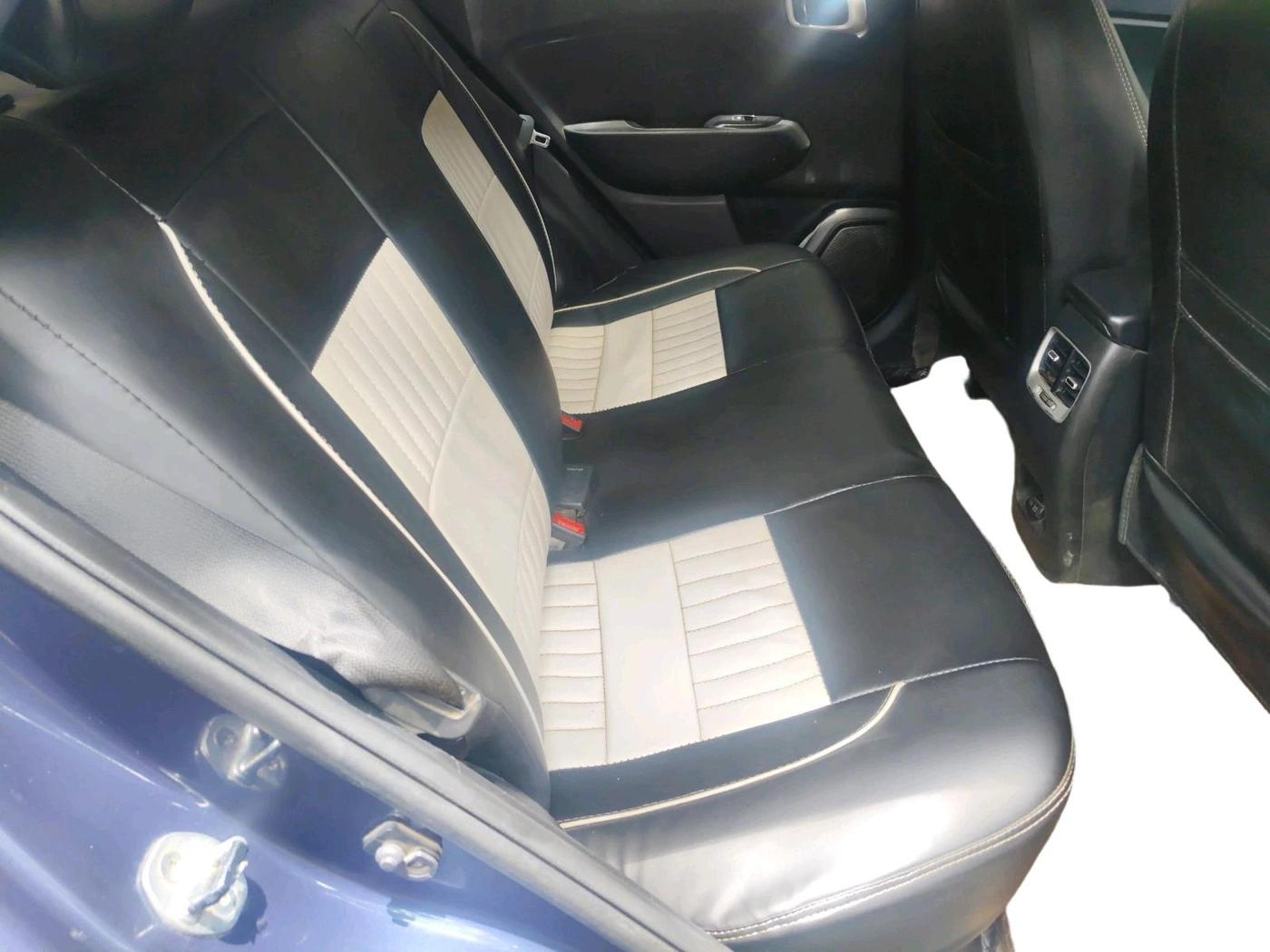 2020 Hyundai VENUE SX 1.5 CRDI, Diesel, Manual, 1,46,220 km, interior