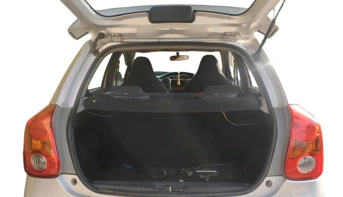 2011 Toyota Etios Liva VX, Petrol, Manual, 85,173 km, exterior