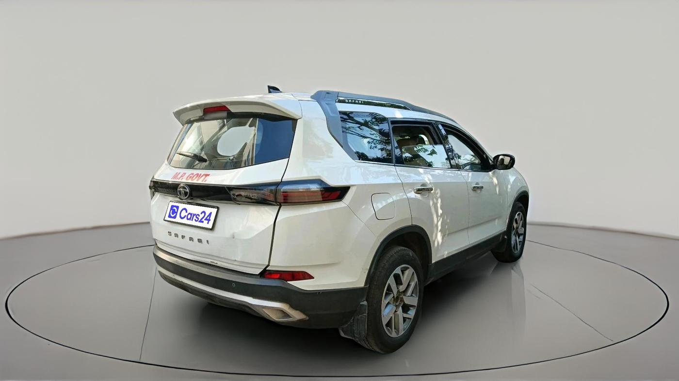 2021 Tata Safari XZA PLUS, Diesel, Automatic, 1,48,809 km, exterior