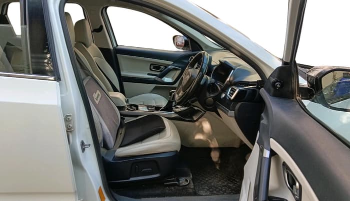 2021 Tata Safari XZA PLUS, Diesel, Automatic, 1,48,809 km, interior