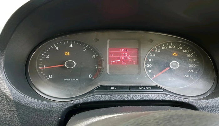 2012 Volkswagen Polo COMFORTLINE 1.2L PETROL, Petrol, Manual, 1,07,606 km, interior