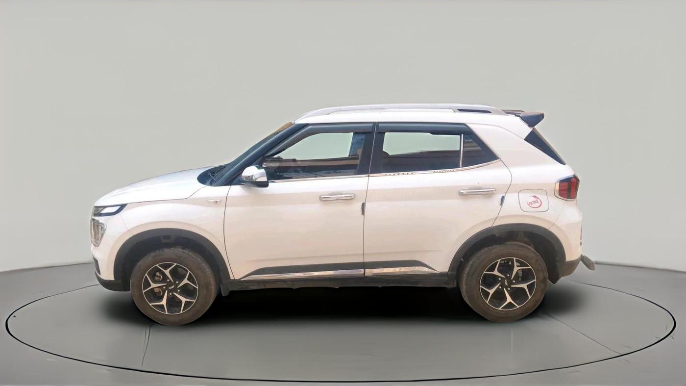 2023 Hyundai VENUE S 1.2, Petrol, Manual, 22,787 km, exterior