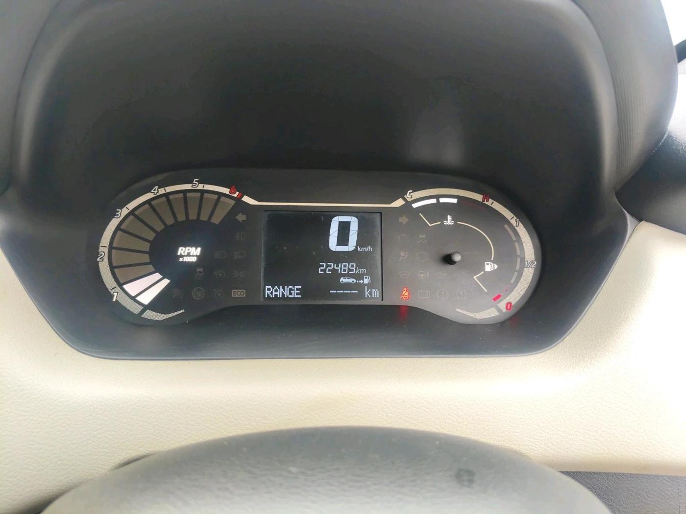 2022 Nissan MAGNITE XE, Petrol, Manual, 22,489 km, interior