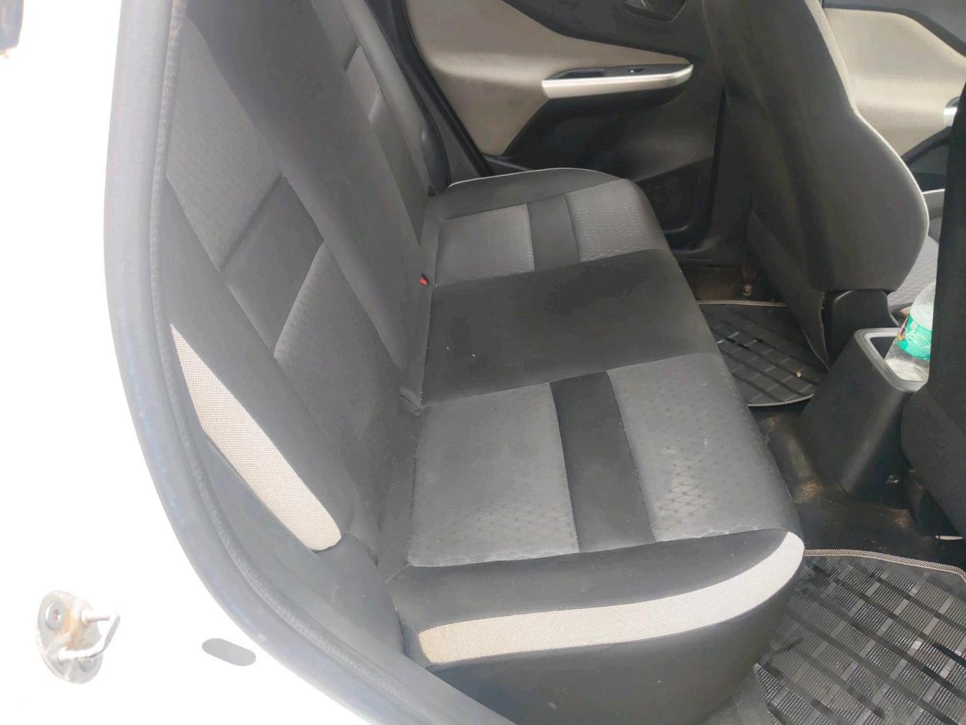 2022 Nissan MAGNITE XE, Petrol, Manual, 22,489 km, interior