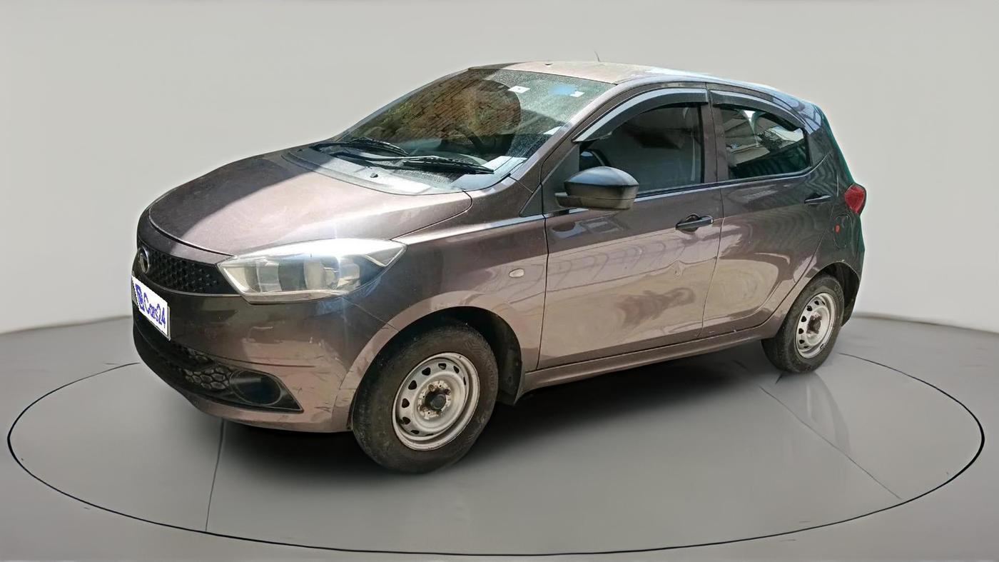 2018 Tata Tiago XE PETROL, Petrol, Manual, 1,22,777 km, exterior