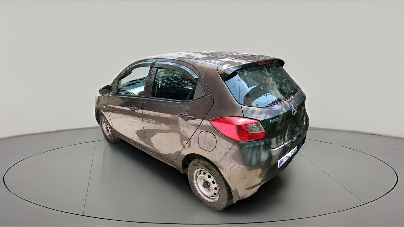 2018 Tata Tiago XE PETROL, Petrol, Manual, 1,22,777 km, exterior