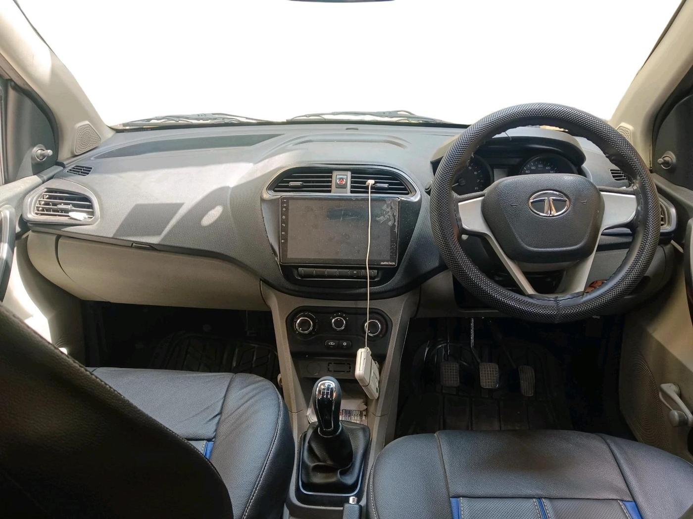 2018 Tata Tiago XE PETROL, Petrol, Manual, 1,22,777 km, interior