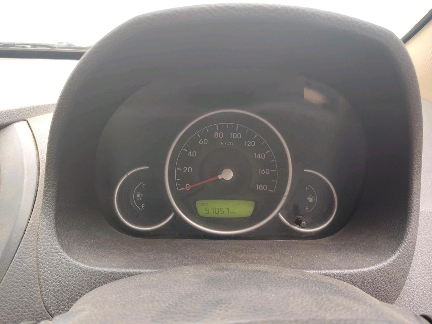 2013 Hyundai Eon D-LITE + LPG, Petrol, Manual, 97,057 km, interior