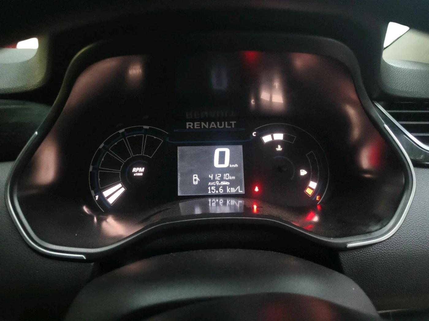 2021 Renault TRIBER RXT, Petrol, Manual, 41,210 km, interior