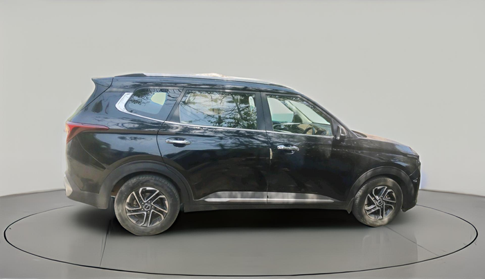 2022 KIA CARENS LUXURY PLUS 1.5 DIESEL 7 STR, Diesel, Manual, 1,17,400 km, exterior