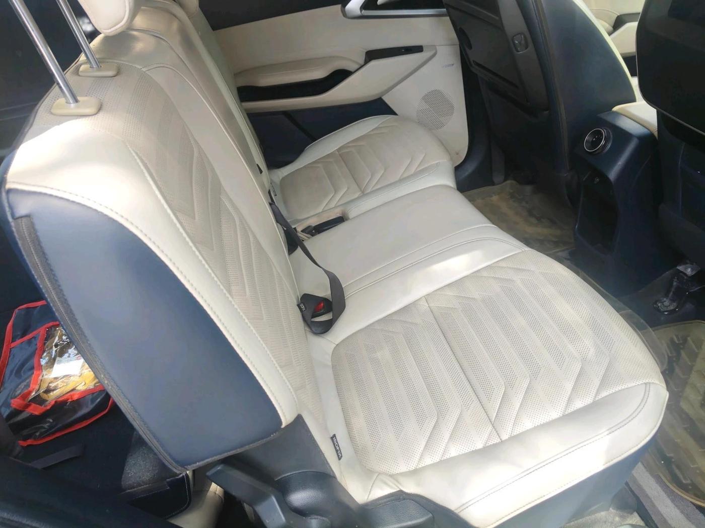 2022 KIA CARENS LUXURY PLUS 1.5 DIESEL 7 STR, Diesel, Manual, 1,17,400 km, interior