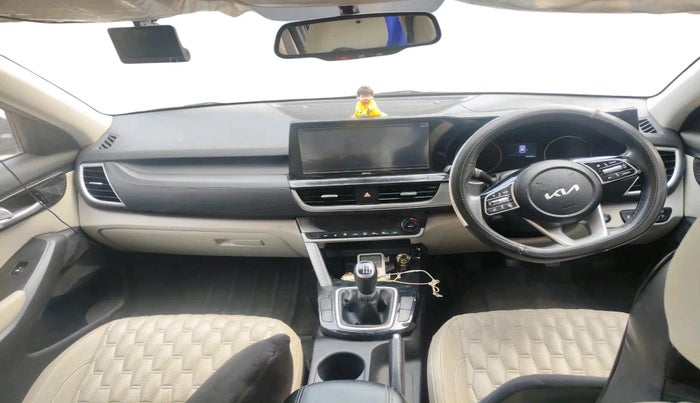 2022 KIA SELTOS HTX PETROL 1.5, Petrol, Manual, 65,900 km, interior