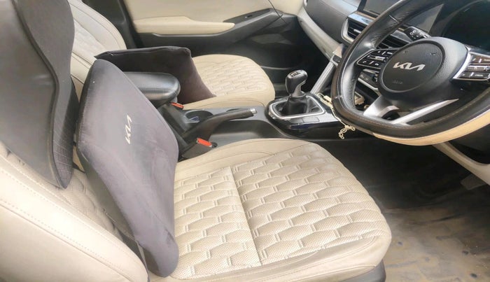 2022 KIA SELTOS HTX PETROL 1.5, Petrol, Manual, 65,900 km, interior