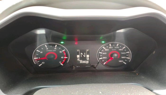 2016 Mahindra Kuv100 K6 6 STR, Petrol, Manual, 30,808 km, interior