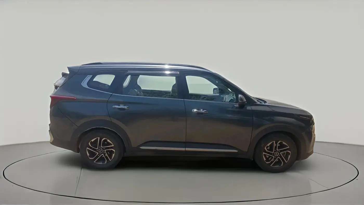 2022 KIA CARENS LUXURY PLUS 1.5 DIESEL 7 STR, Diesel, Manual, 78,407 km, exterior