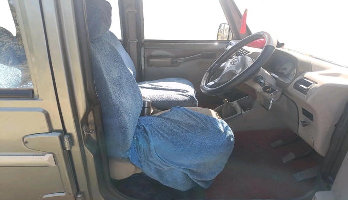 2011 Mahindra Bolero SLX BS-III, Diesel, Manual, 2,50,000 km, interior