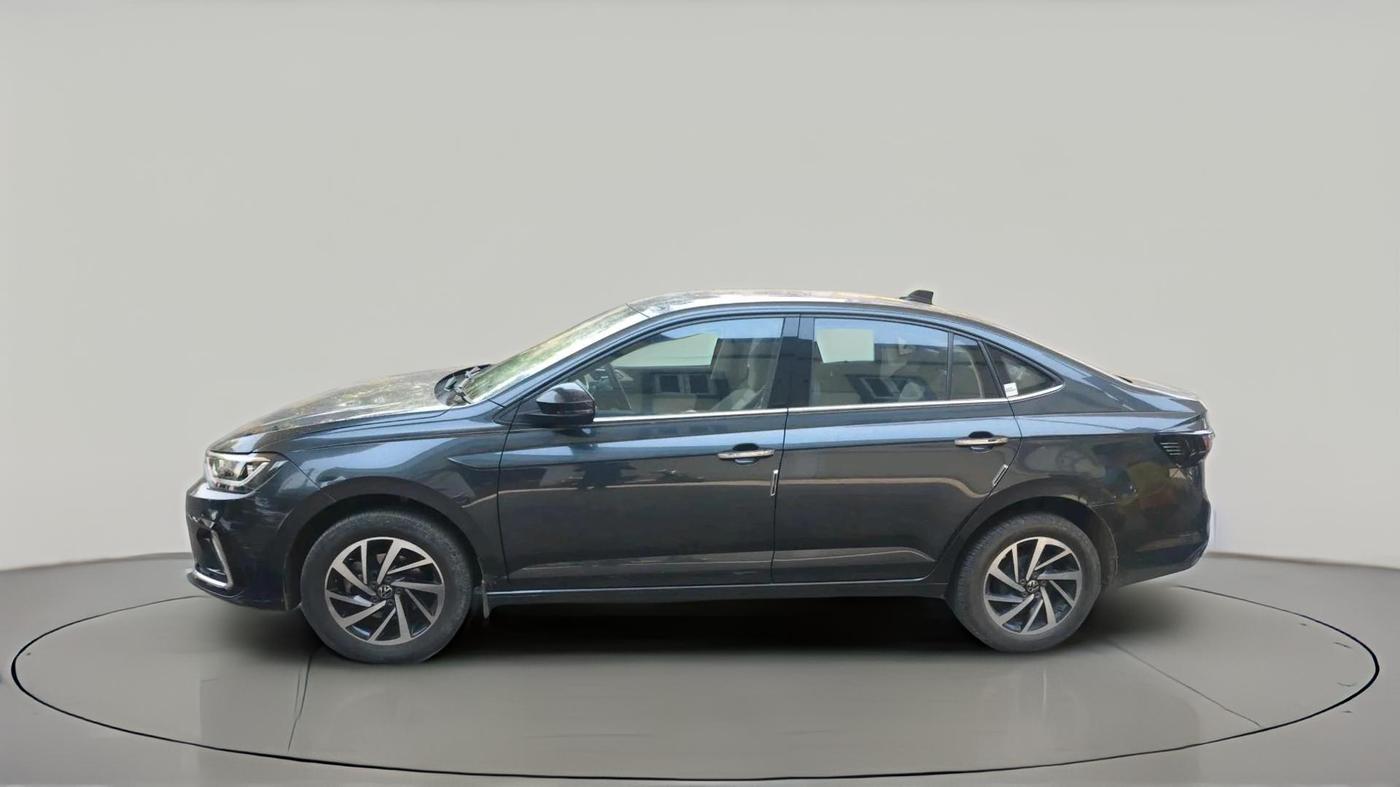 2024 Volkswagen VIRTUS TOPLINE TSI 1.0 MT, Petrol, Manual, 41,262 km, exterior