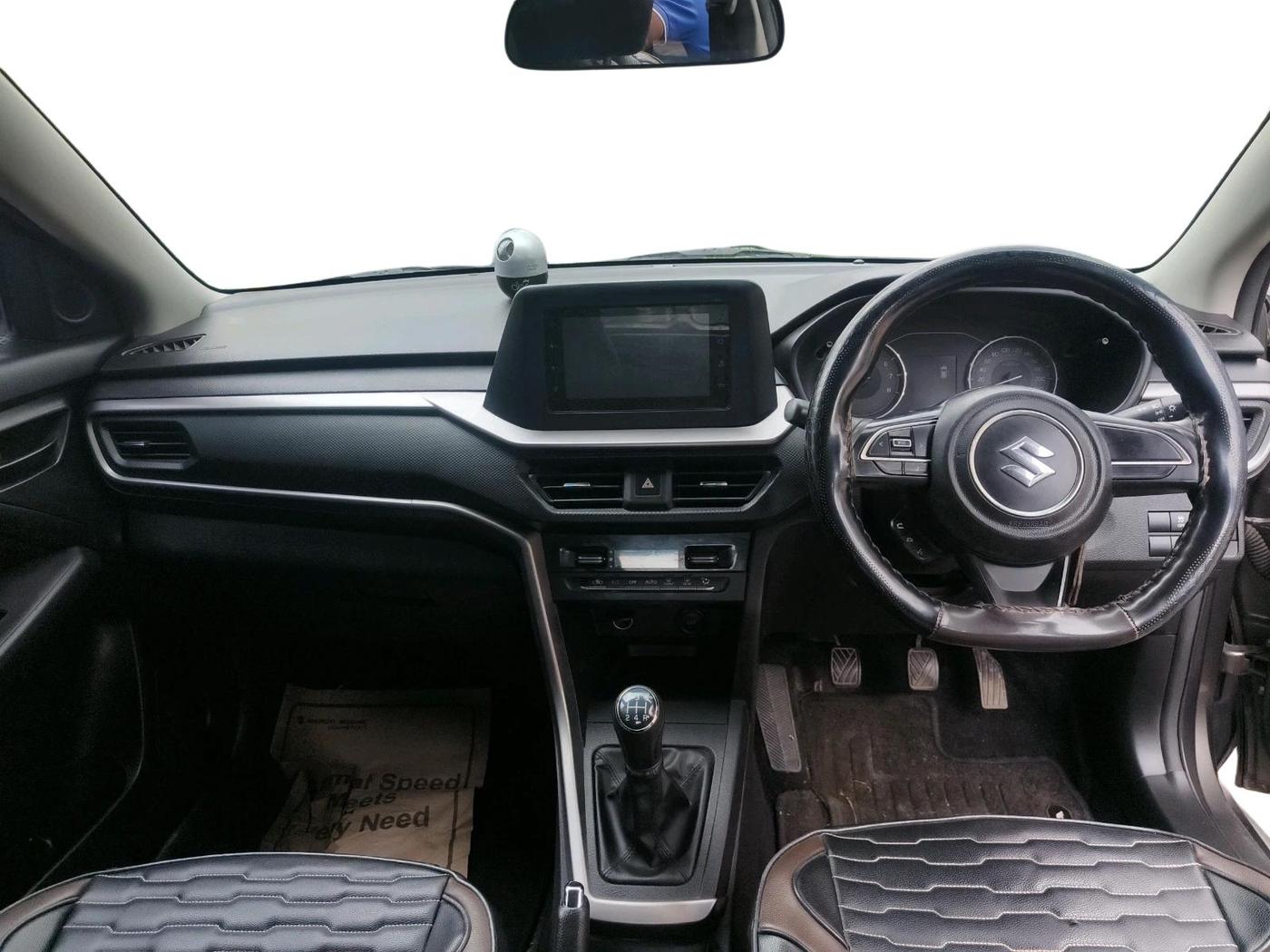 2022 Maruti BREZZA VXI SMART HYBRID, Petrol, Manual, 40,759 km, interior
