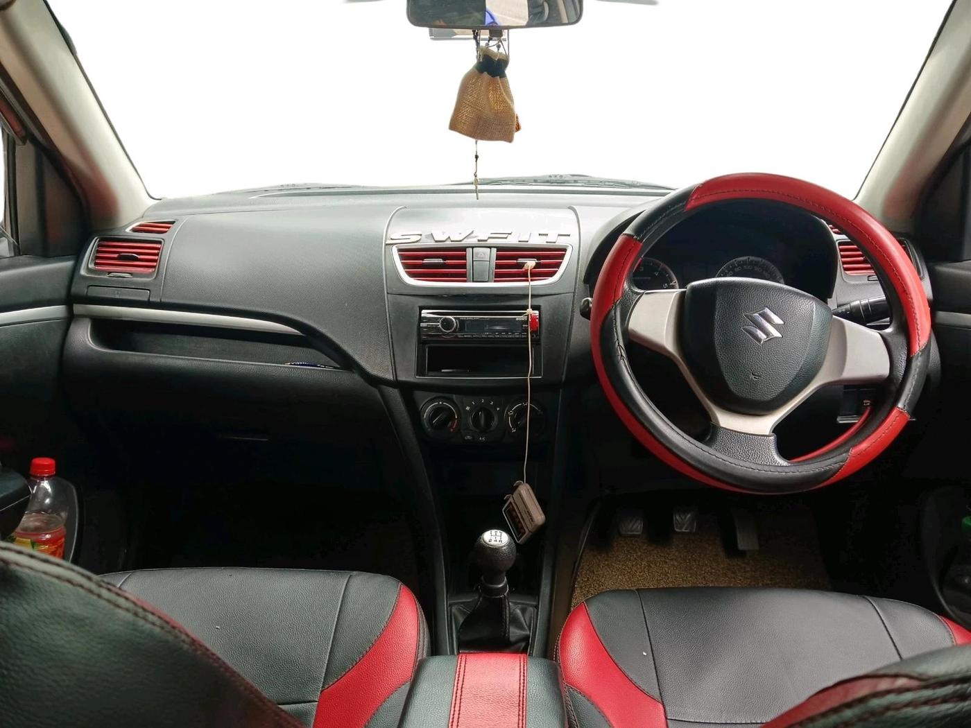 2014 Maruti Swift VDI, Diesel, Manual, 71,158 km, interior