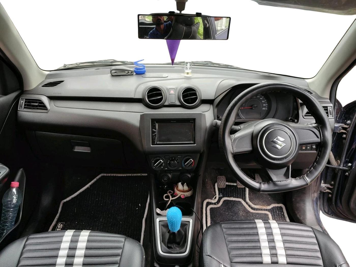 2021 Maruti Swift LXI, Petrol, Manual, 10,832 km, interior