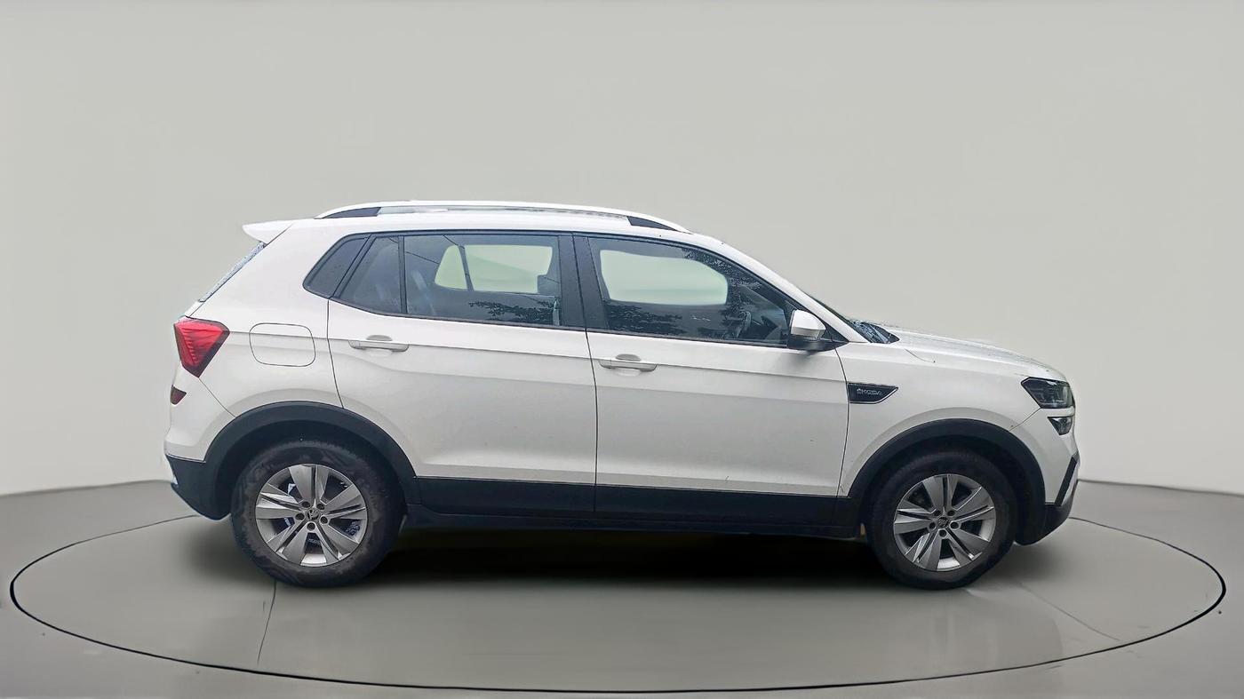 2022 Skoda KUSHAQ AMBITION 1.0L TSI MT, Petrol, Manual, 1,05,175 km, exterior