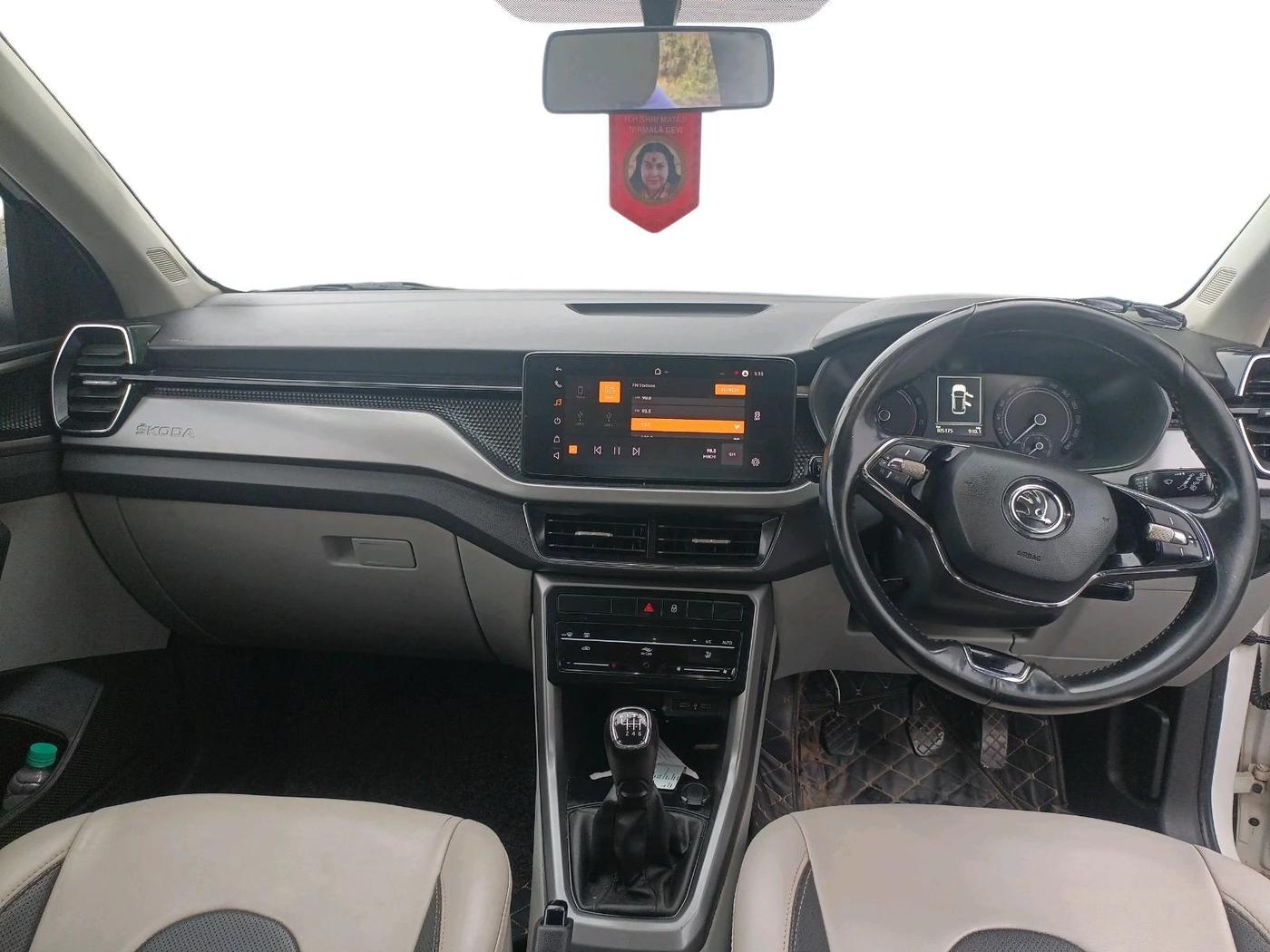 2022 Skoda KUSHAQ AMBITION 1.0L TSI MT, Petrol, Manual, 1,05,175 km, interior